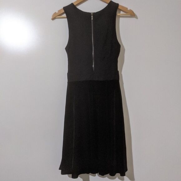 5/$20 Felicity & Coco Black Velvet Sleeveless Fit and Flare Dress Size Small - Picture 5 of 5